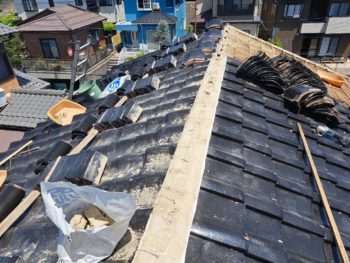 金沢市にて戸建て住宅の締直し工事